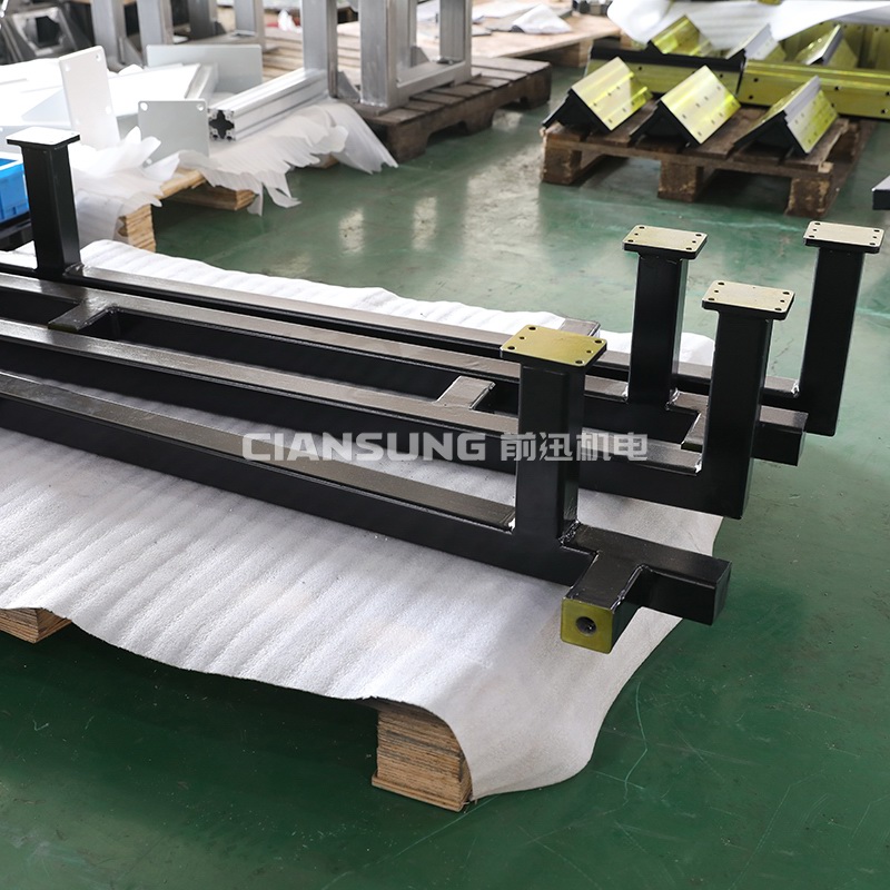 焊接、机加工件